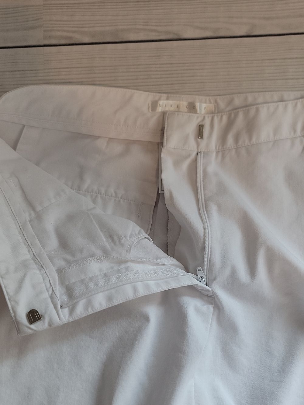 Nike Golf Classic White Shorts Dri-Fit Cotton Blend Womens Size M - Picture 6 of 10
